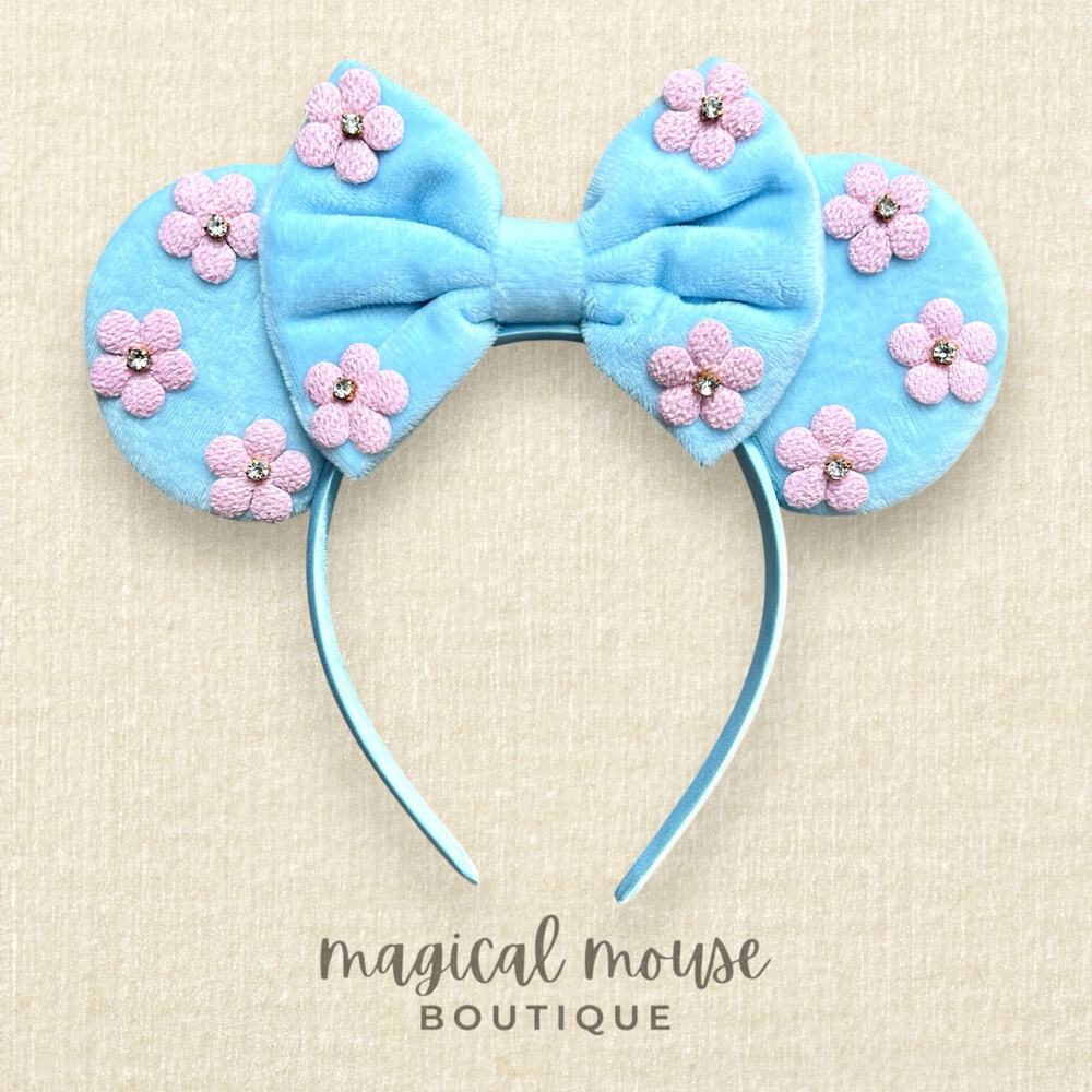 Pastel Blue Velvet & Pink Floral Mommy & Me Minnie Ears | Disney-Inspired Set - Picture 2 of 7